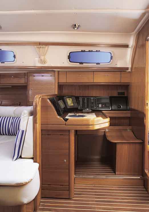 Charter Yacht zu chartern bei Sunja Yachting Bavaria 39 Cruiser 11